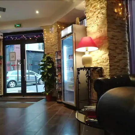 Hotel Du Globe 18 Paris