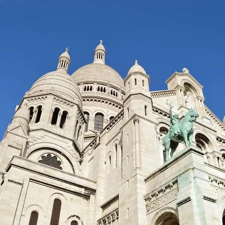 Du Globe 18 Paris